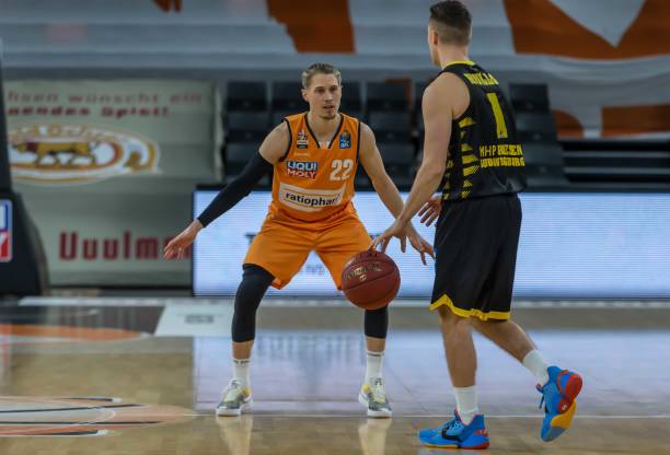 直接破门得 直接破门得