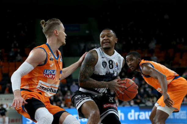 牌形象的重 牌形象的重