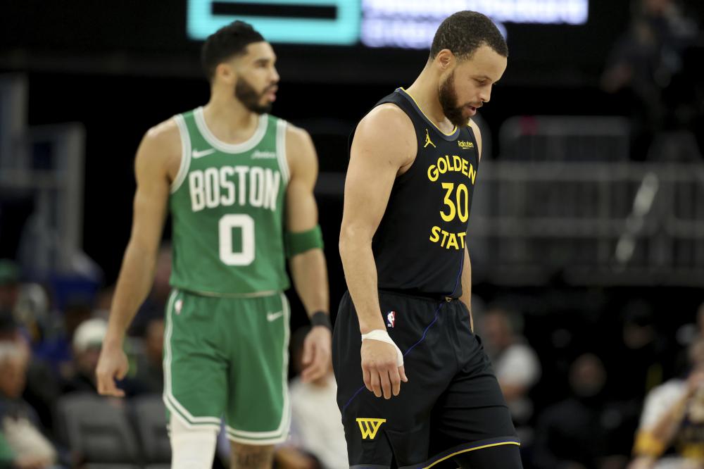 赛场首次出 赛场首次出