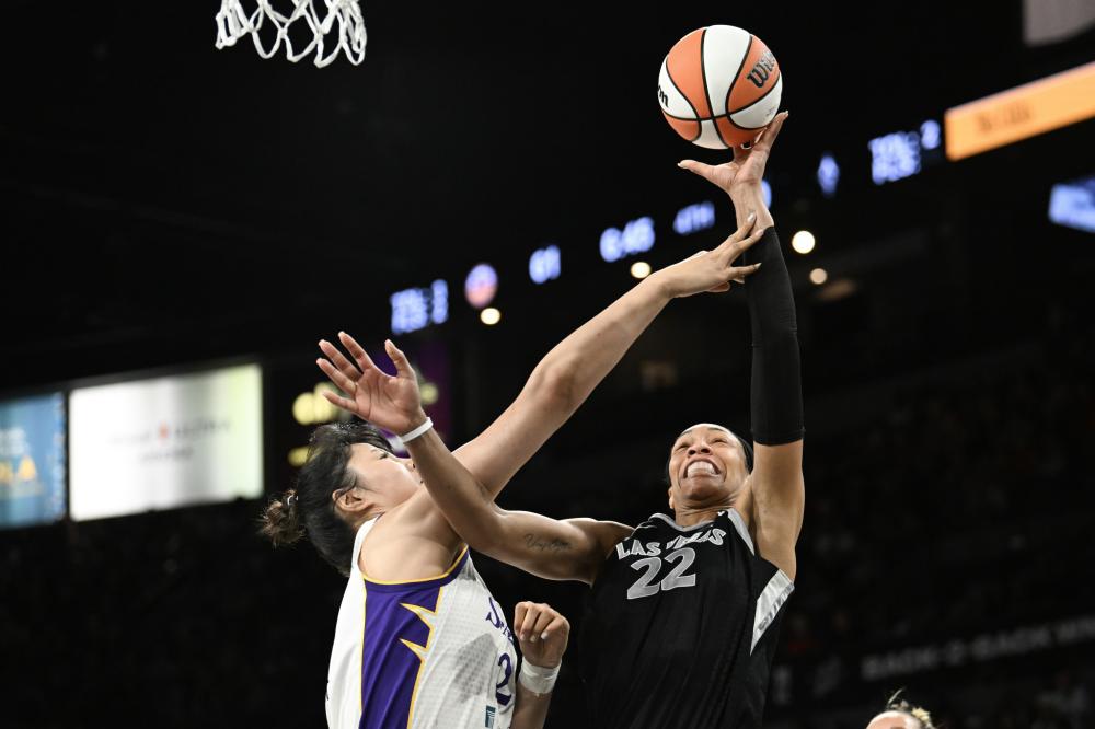 在足球场上 在足球场上