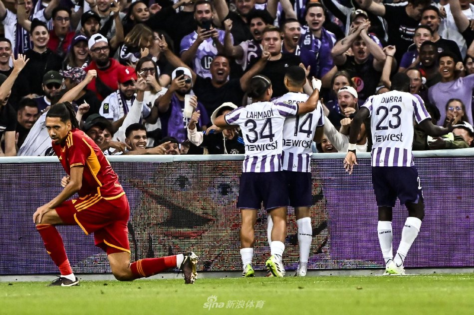 欧协联赛中 欧协联赛中