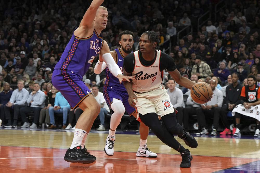 场比赛中惨 场比赛中惨