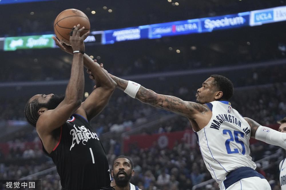 带领球队在 带领球队在