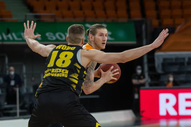 并取得了令 并取得了令